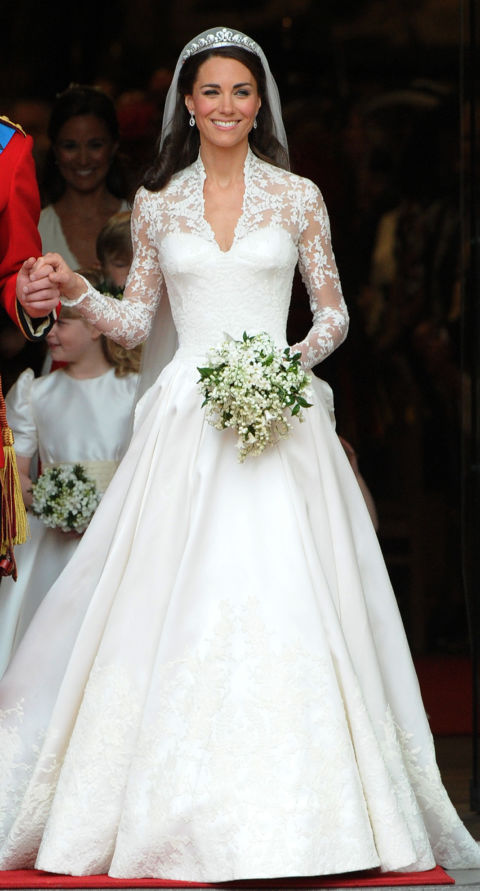 kate duke middleton princess prince william wedding crown Elizabeth luxury diamond cartier Alexander macqueen