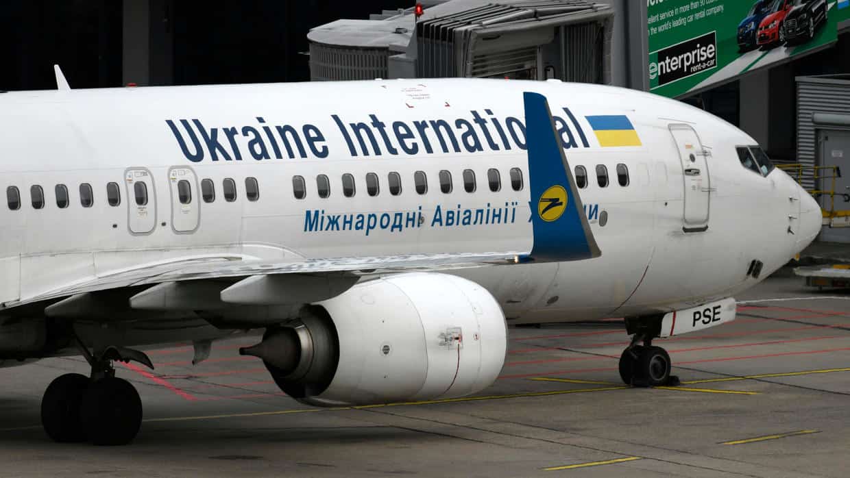 تحطم الطائرة الأوكرانية يقتل 170راكبا ولا سبب واضح