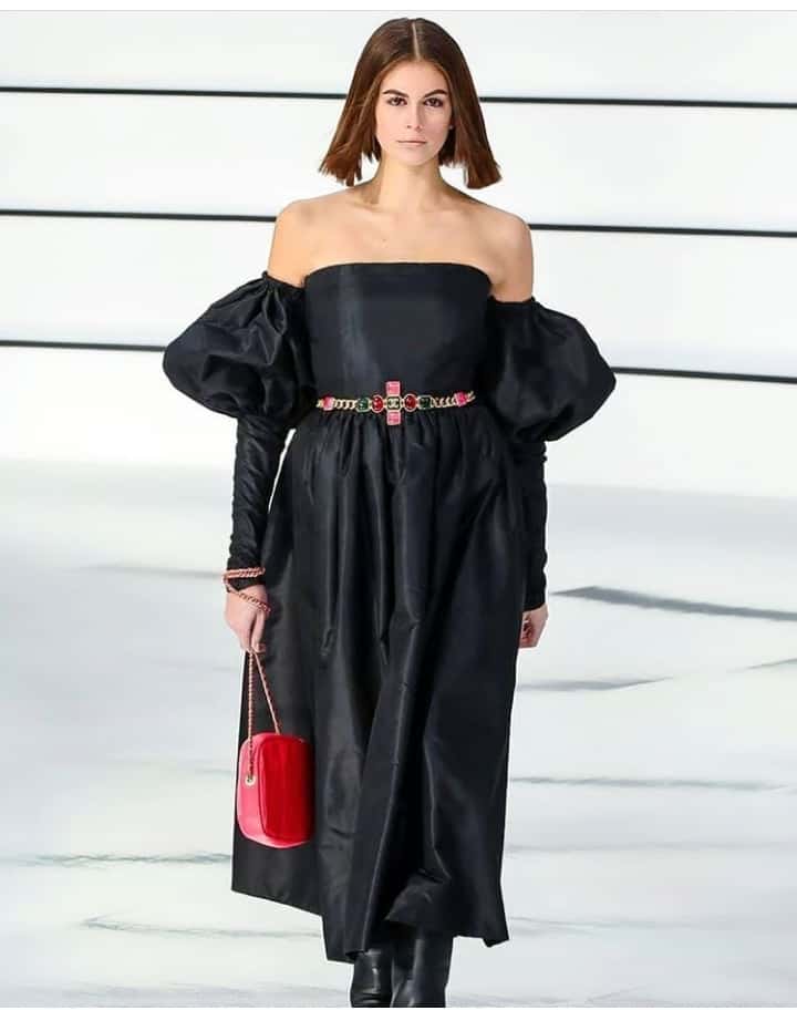 عرض أزياء دار شانيل للملابس الجاهزة خلال أسبوع الموضة في باريس ٢٠٢٠ - أنا  سلوى ، انا سلوى ، Anasalwa - أزياء وموضة