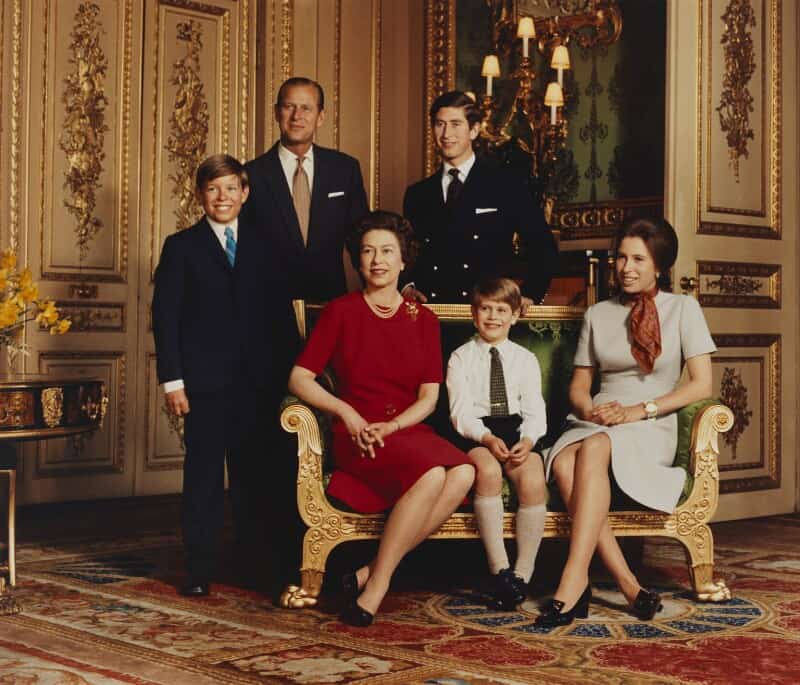 عائلة الملكة إليزابيث