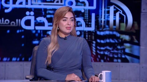 إيقاف مذيعة مصرية بسبب صوتهز