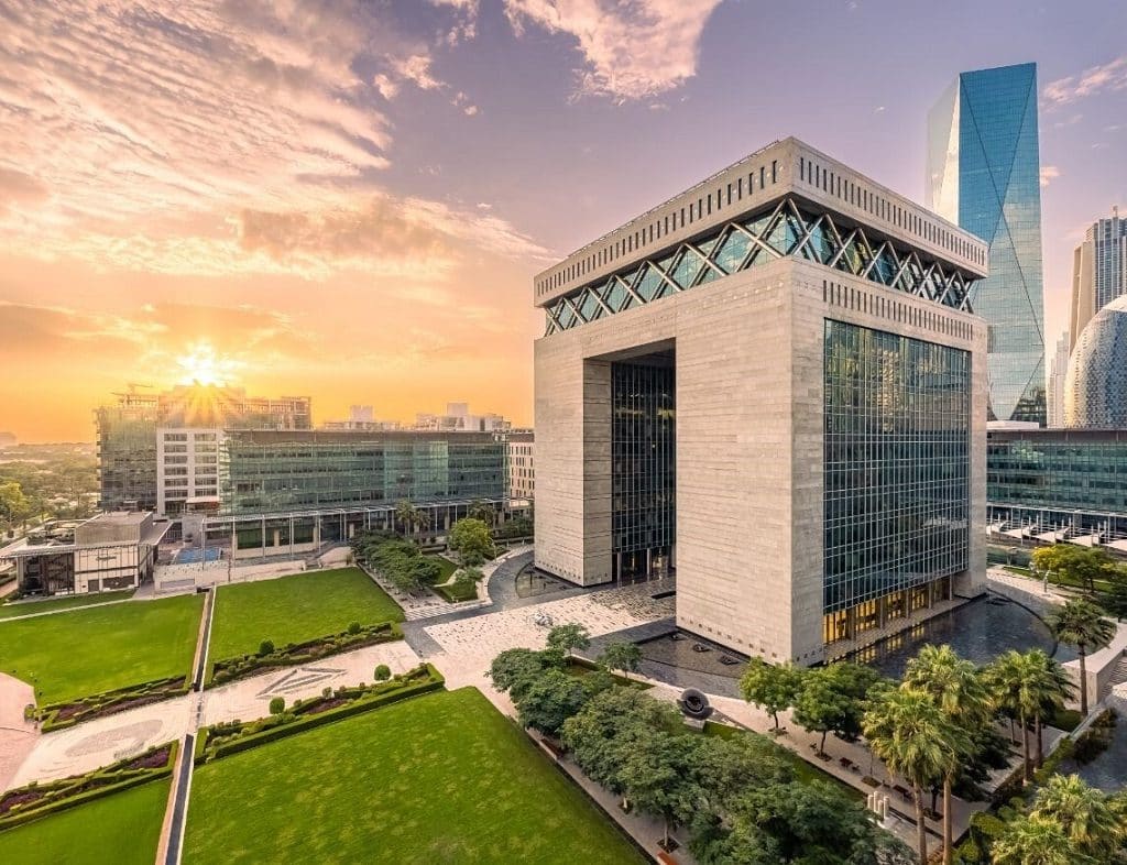 مركز دبي المالي يطلق منصة الميتافيرس